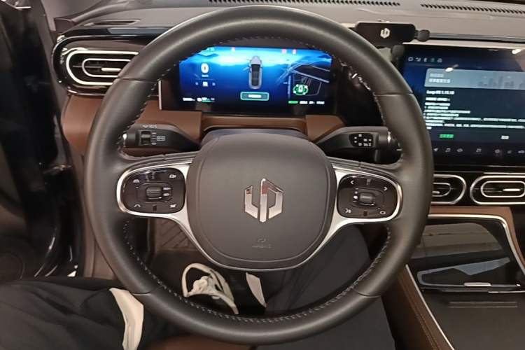 Used Leapmotor C01 2023 525 Comfort Edition Steering Wheel