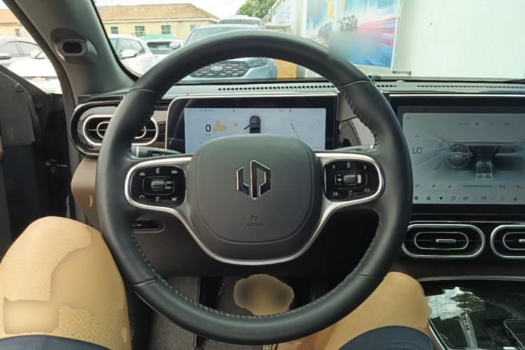 Used Leapmotor C01 2023 525 Comfort Edition Steering Wheel