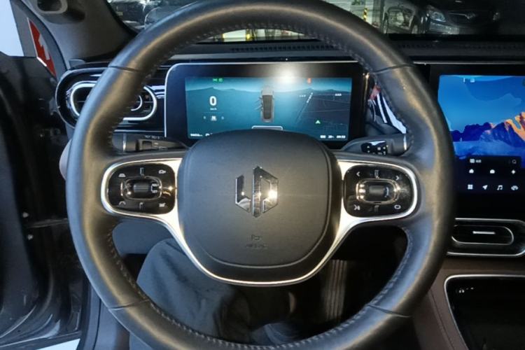 Used Leapmotor C01 2023 525 Comfort Edition Steering Wheel