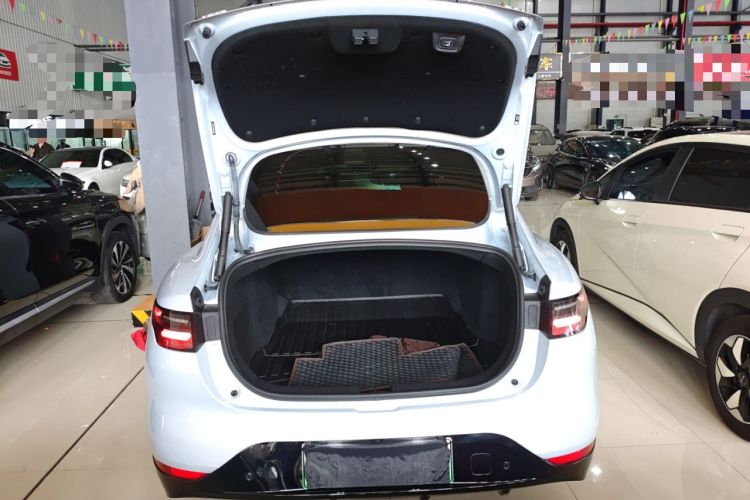 Used Leapmotor C01 2023 Range-Extended 316 Smart Edition Trunk