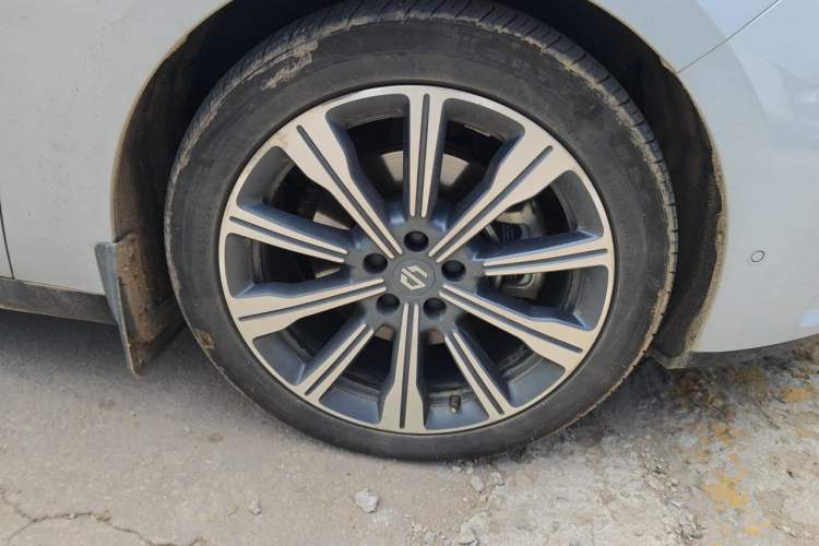 Used Leapmotor C01 2023 Range-Extended 316 Smart Edition Right Front Wheel Hub