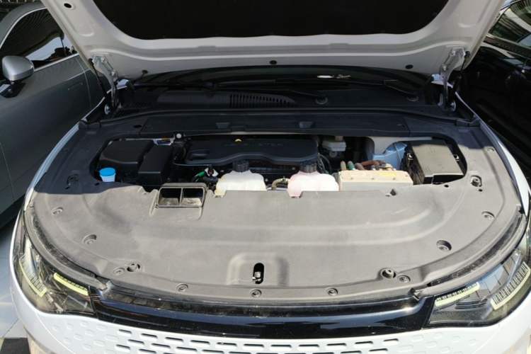 Used Leapmotor C01 2023 Extended-Range 316 Comfort Edition Engine Bay