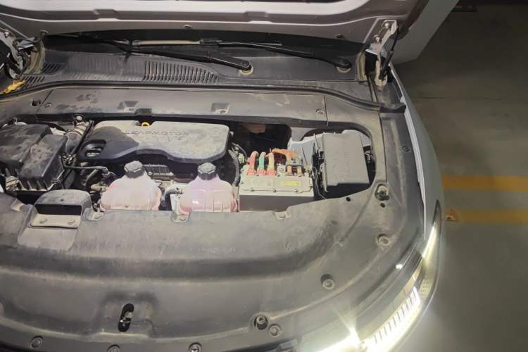 Used Leapmotor C01 2023 Range-Extended 316 Smart Edition Engine Bay Left