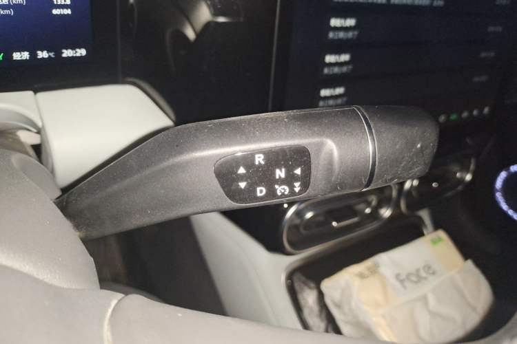 Used Leapmotor C01 2023 525 Comfort Edition Gear Lever