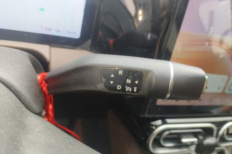 Used Leapmotor C01 2023 525 Comfort Edition Gear Lever