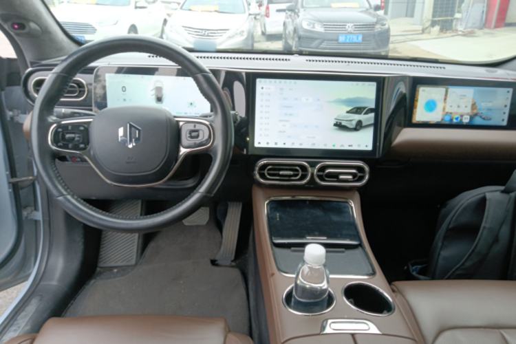 Used Leapmotor C01 2023 Range-Extended 316 Smart Edition Interior 2