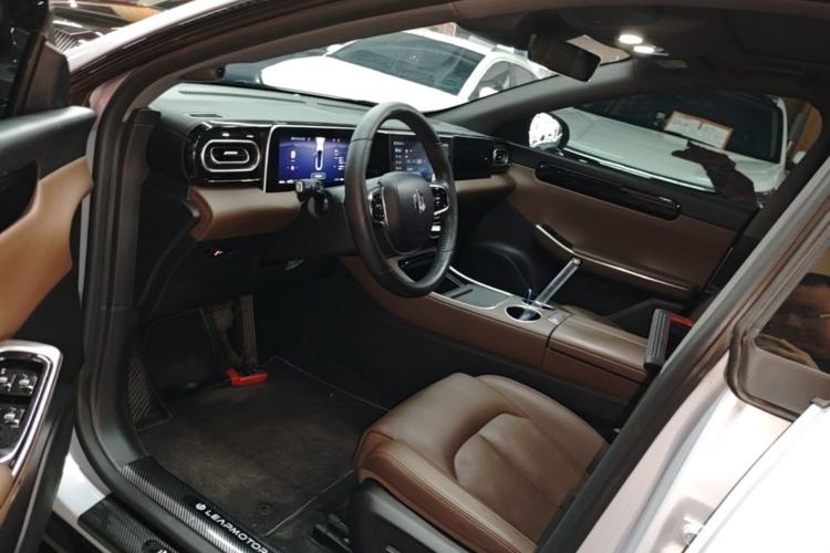 Used Leapmotor C01 2023 525 Comfort Edition Left Front Seat
