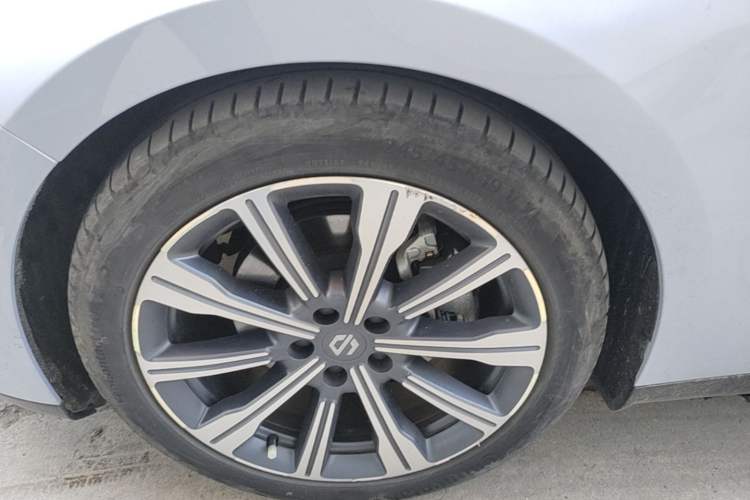 Used Leapmotor C01 2023 525 Comfort Edition Left Front Wheel Hub