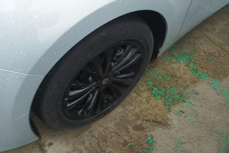 Used Leapmotor C01 2023 525 Comfort Edition Left Front Wheel Hub