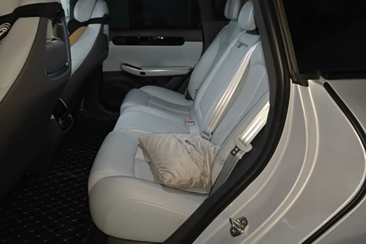 Used Leapmotor C01 2023 525 Comfort Edition Left Rear Seat