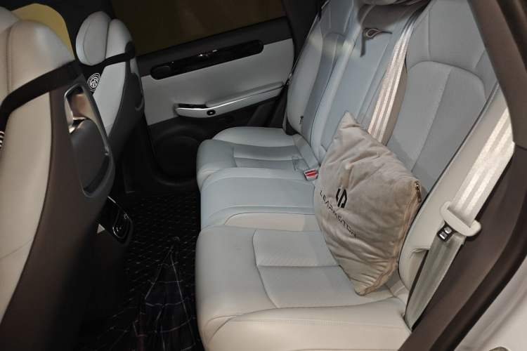 Used Leapmotor C01 2023 525 Comfort Edition Left Rear Seat