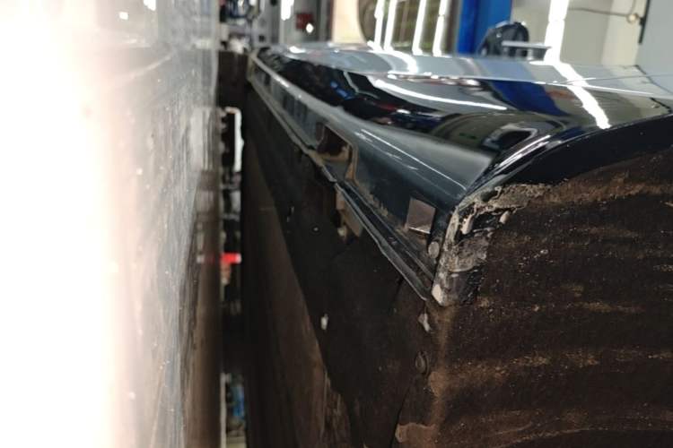 Used Leapmotor C01 2023 606 Smart Edition Left Side Sill