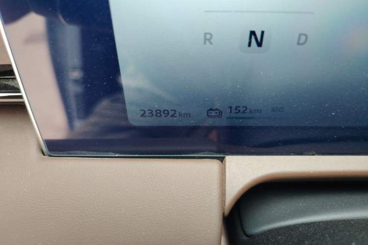 Used Leapmotor C01 2023 525 Comfort Edition Odometer Close Up