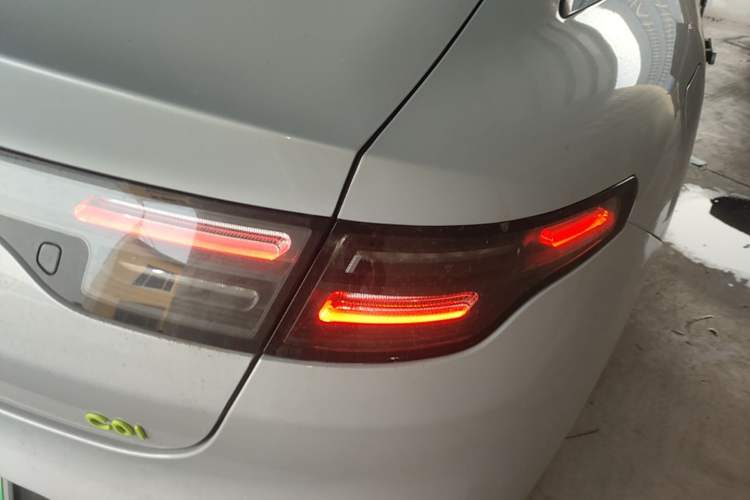 Used Leapmotor C01 2023 630 All-Wheel-Drive Performance Version Right Rear Taillight