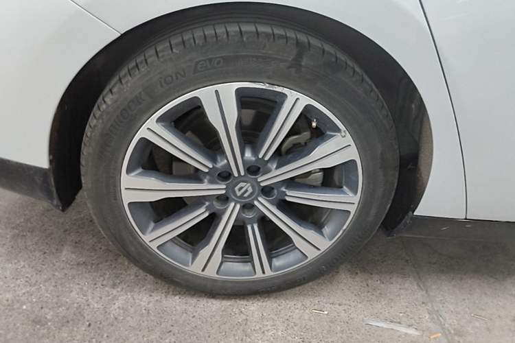 Used Leapmotor C01 2023 525 Comfort Edition Right Rear Wheel Hub
