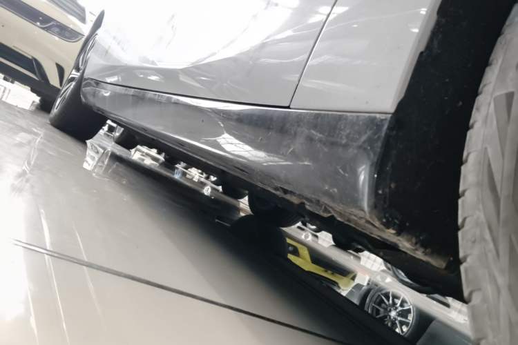 Used Leapmotor C01 2023 525 Comfort Edition Right Side Sill