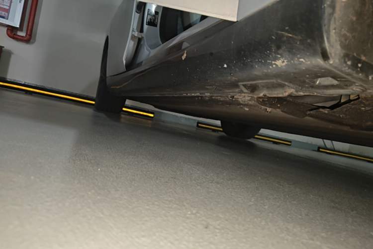 Used Leapmotor C01 2023 525 Comfort Edition Right Side Sill