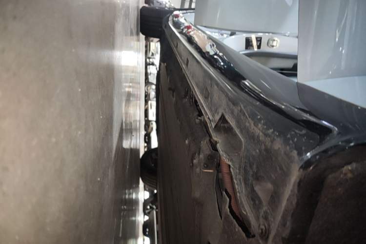 Used Leapmotor C01 2023 525 Comfort Edition Right Side Sill