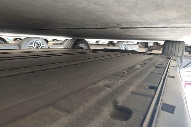 Used Leapmotor C01 2023 525 Comfort Edition Right Side Sill