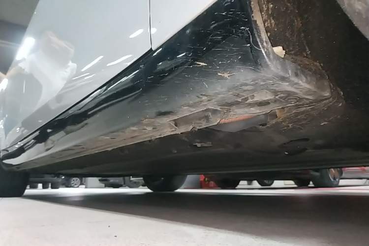 Used Leapmotor C01 2023 525 Comfort Edition Right Side Sill
