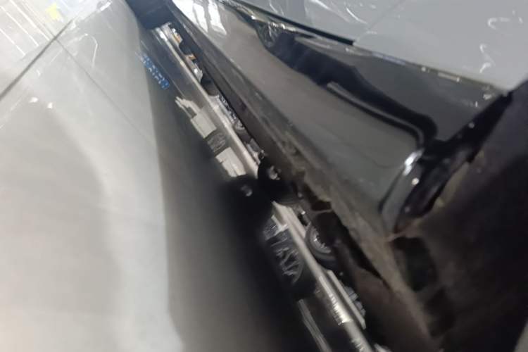 Used Leapmotor C01 2023 525 Comfort Edition Right Side Sill