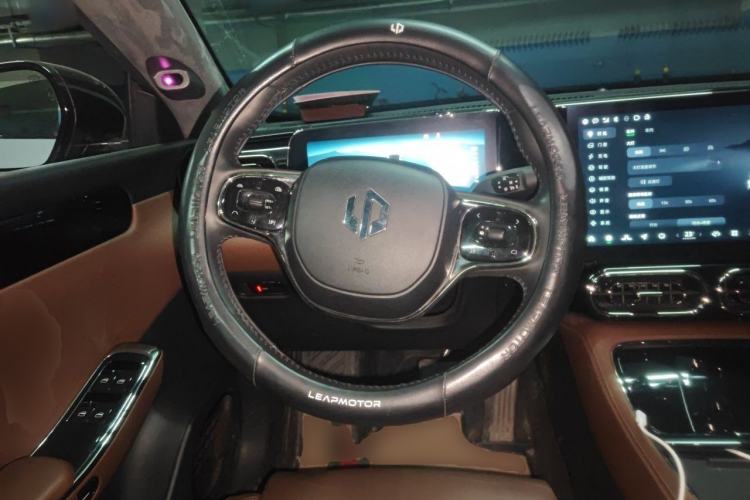 Used Leapmotor C01 2023 Range-Extended 316 Smart Edition Steering Wheel