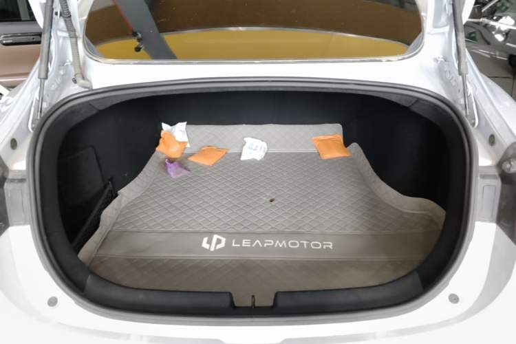 Used Leapmotor C01 2023 525 Comfort Edition Trunk
