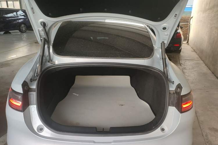 Used Leapmotor C01 2023 630 All-Wheel-Drive Performance Version Trunk