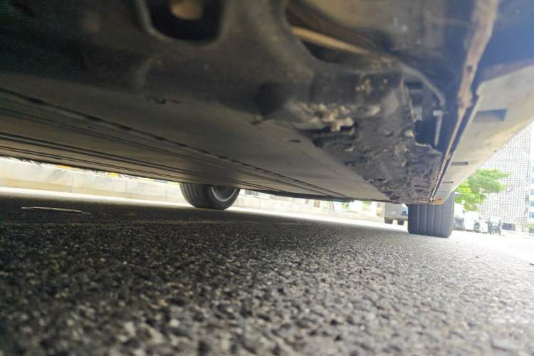 Used Leapmotor C01 2023 525 Comfort Edition Chassis Front Left