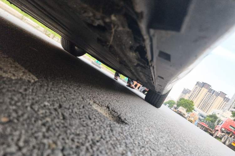 Used Leapmotor C01 2023 525 Comfort Edition Chassis Front Left