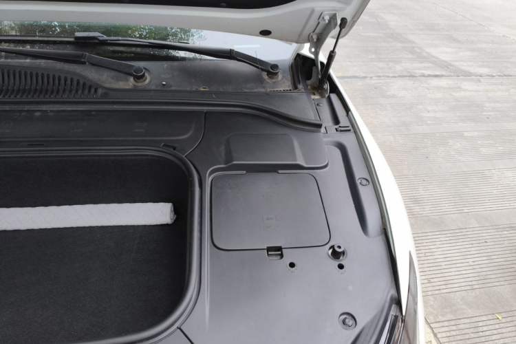 Used Leapmotor C01 2023 525 Comfort Edition Engine Bay Left