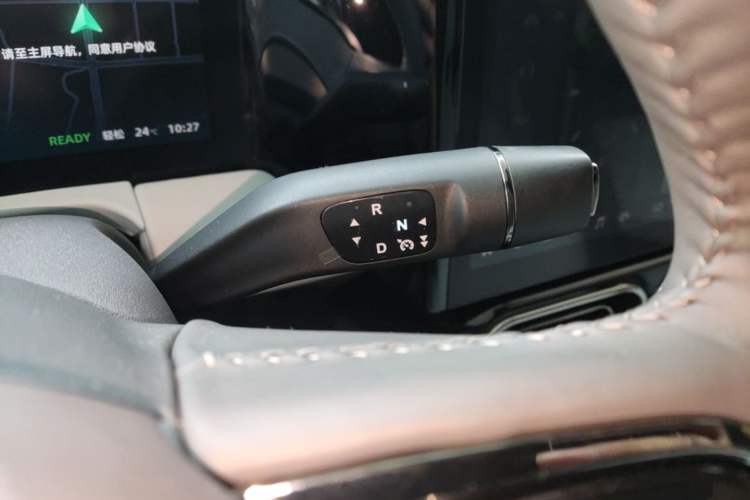 Used Leapmotor C01 2023 630 All-Wheel-Drive Performance Version Gear Lever