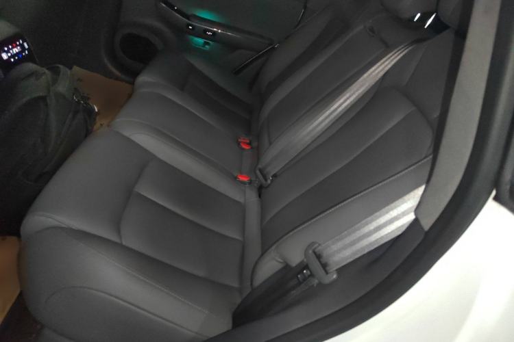 Used Leapmotor C01 2023 630 All-Wheel-Drive Performance Version Interior 4