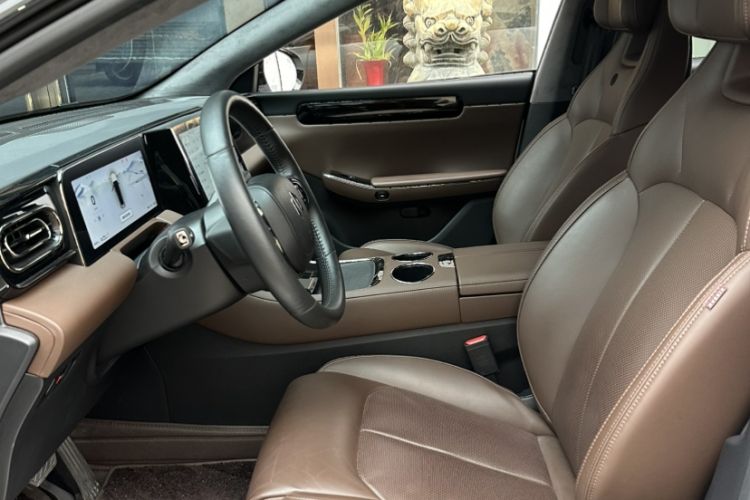 Used Leapmotor C01 2023 630 All-Wheel-Drive Performance Version Interior 4