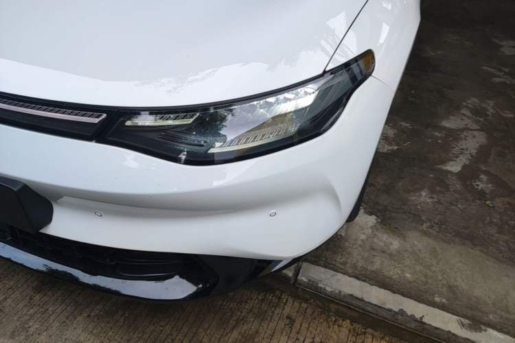 Used Leapmotor C01 2023 630 All-Wheel-Drive Performance Version Left Front Headlight