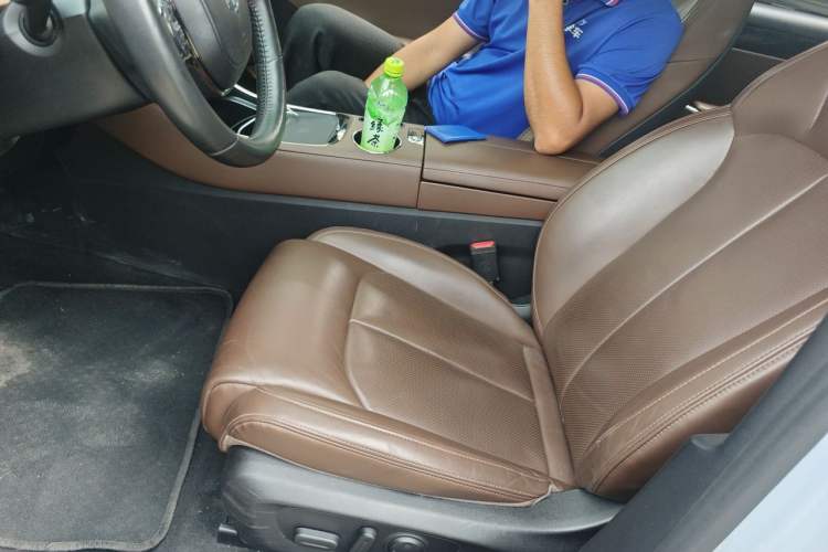 Used Leapmotor C01 2023 Range-Extended 316 Smart Edition Left Front Seat