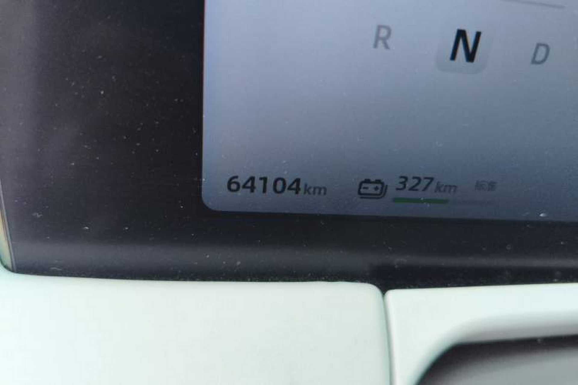 Used Leapmotor C01 2023 630 All-Wheel-Drive Performance Version Odometer Close Up