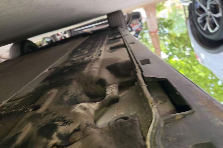 Used Leapmotor C01 2023 Range-Extended 216 Comfort Edition Right Side Sill