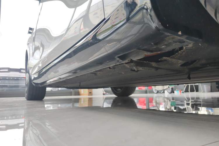 Used Leapmotor C01 2023 525 Comfort Edition Right Side Sill