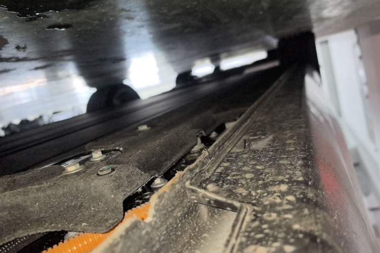Used Leapmotor C01 2023 630 All-Wheel-Drive Performance Version Right Side Sill