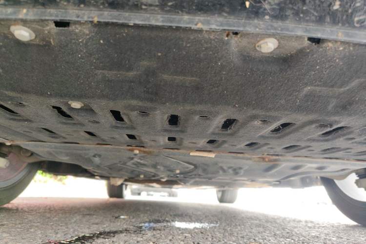 Used Leapmotor C01 2024 Range-Extended 216 Luxury Edition Chassis Front