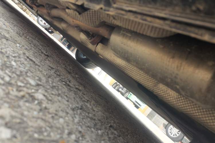 Used Leapmotor C01 2024 Range-Extended 216 Comfort Edition Chassis Rear Left