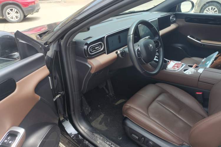 Used Leapmotor C01 2024 Range-Extended 216 Comfort Edition Driver Seat