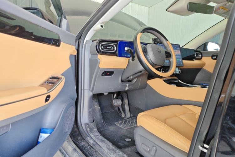 Used Leapmotor C01 2024 Pure Electric 525 Smart Drive Edition Driver Seat