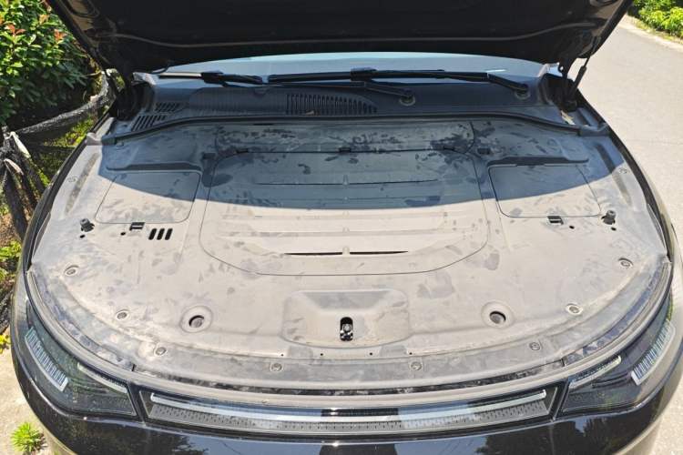 Used Leapmotor C01 2024 All-Electric 625 Deluxe Edition Engine Bay