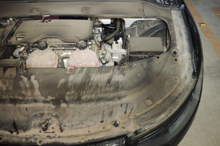 Used Leapmotor C01 2024 Range-Extended 216 Luxury Edition Engine Bay Left