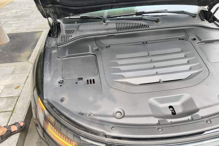 Used Leapmotor C01 2024 Pure Electric 525 Smart Drive Edition Engine Bay Right