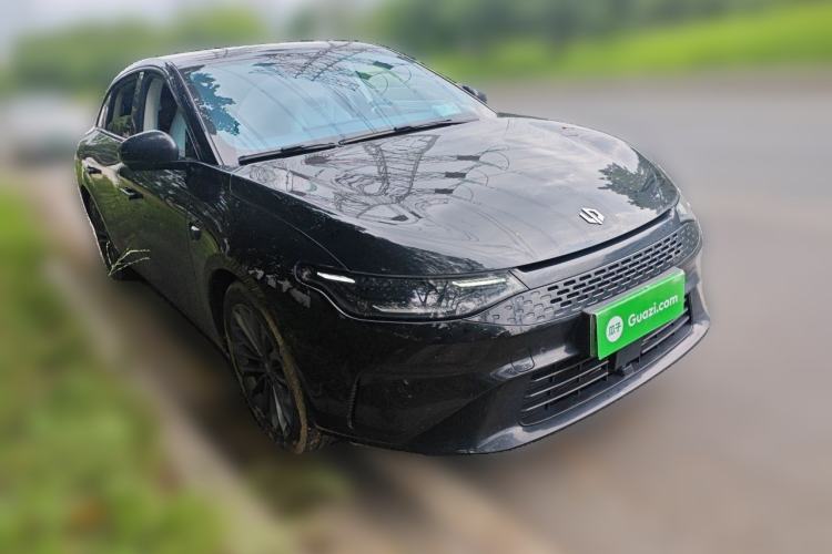 Used Leapmotor C01 2024 Range-Extended 216 Luxury Edition Front Right 45 Deg