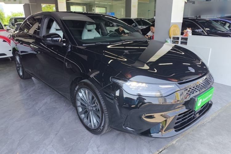 Used Leapmotor C01 2024 Range-Extended 216 Luxury Edition Front Right 45 Deg