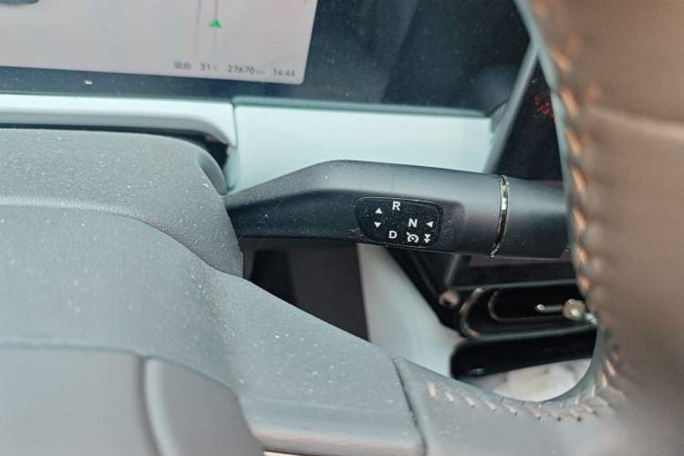 Used Leapmotor C01 2024 Range-Extended 216 Luxury Edition Gear Lever